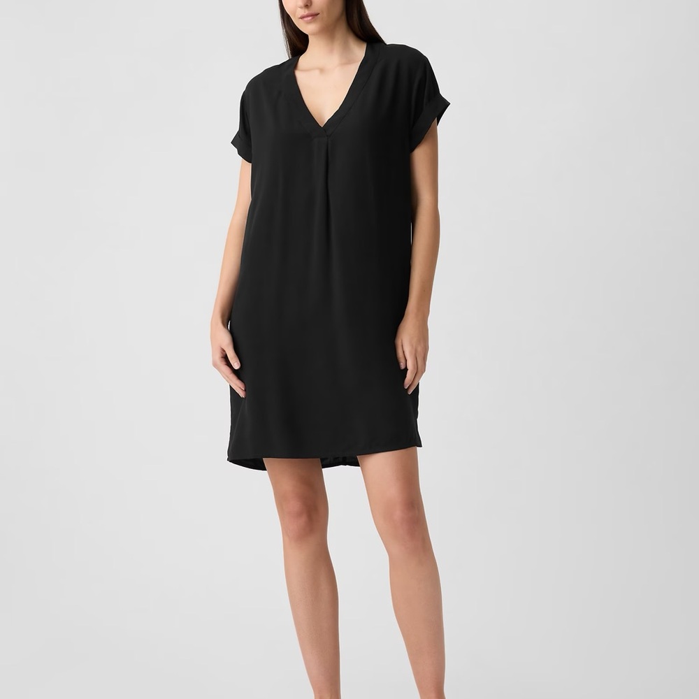 GAP Classic Black V-Neck Dress